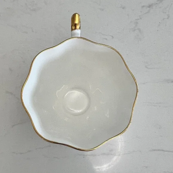 Queen Anne Bone China Snack Set Gold Filigree Teacup Tray England Vtg Tea Party - Picture 12 of 15